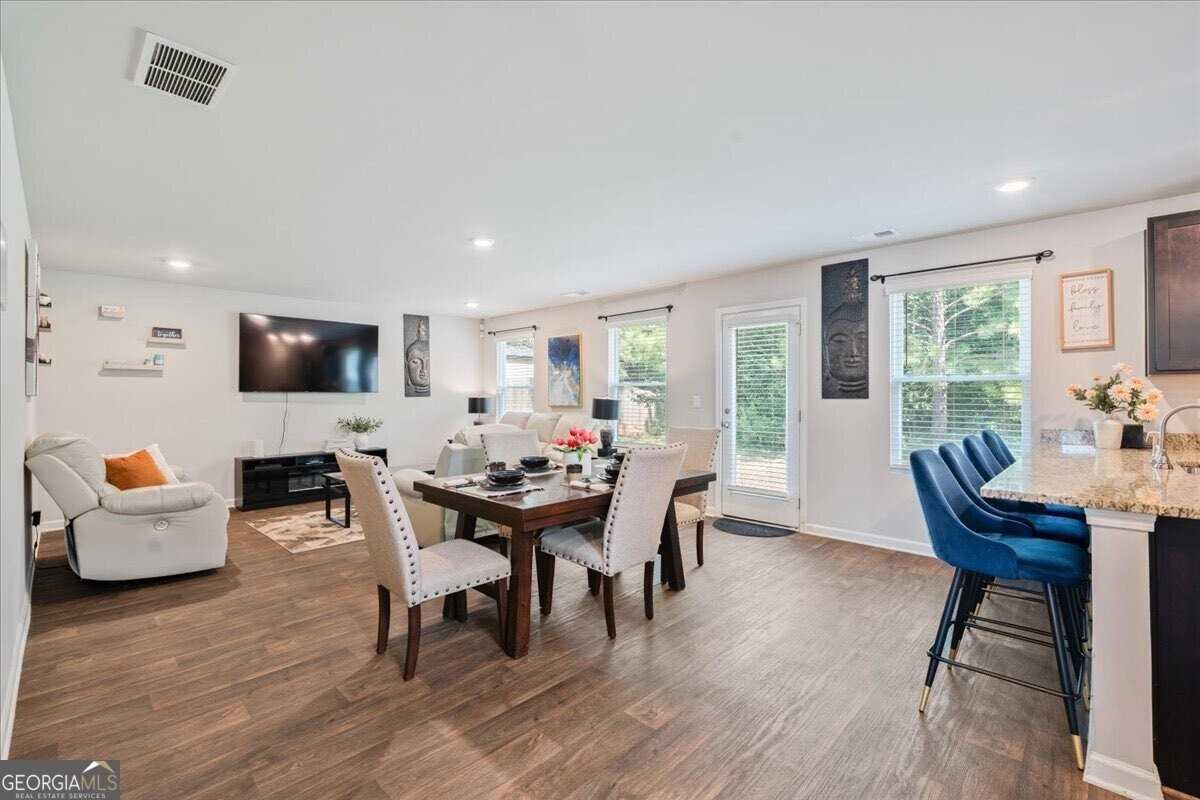 191 Goodall Woods Dr - Photo 5 of 50