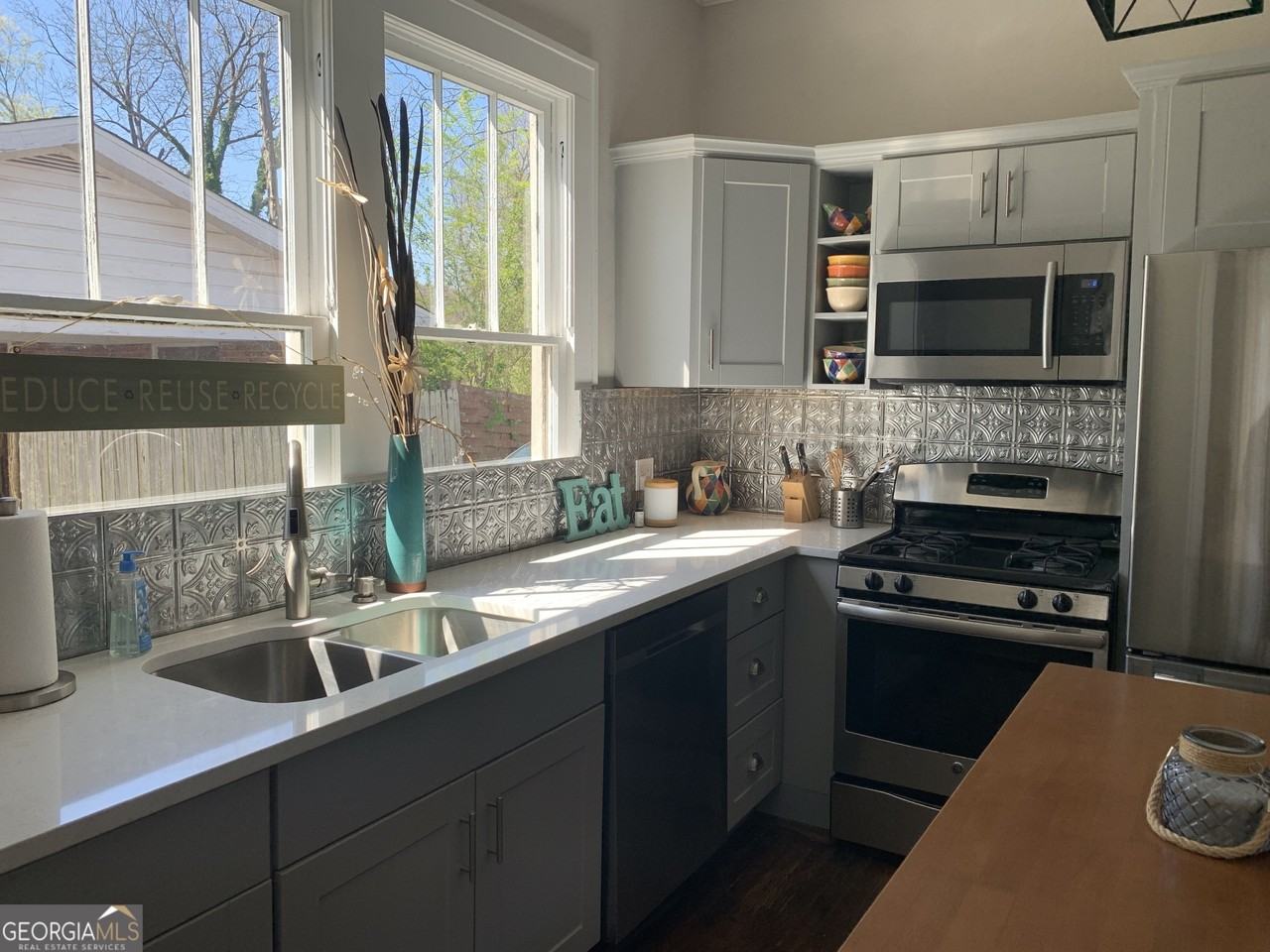 3185 Jackson St Unit A #A - Photo 7 of 14