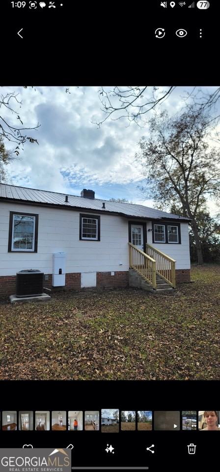 195 North Forest Avenue - Photo 6 of 10