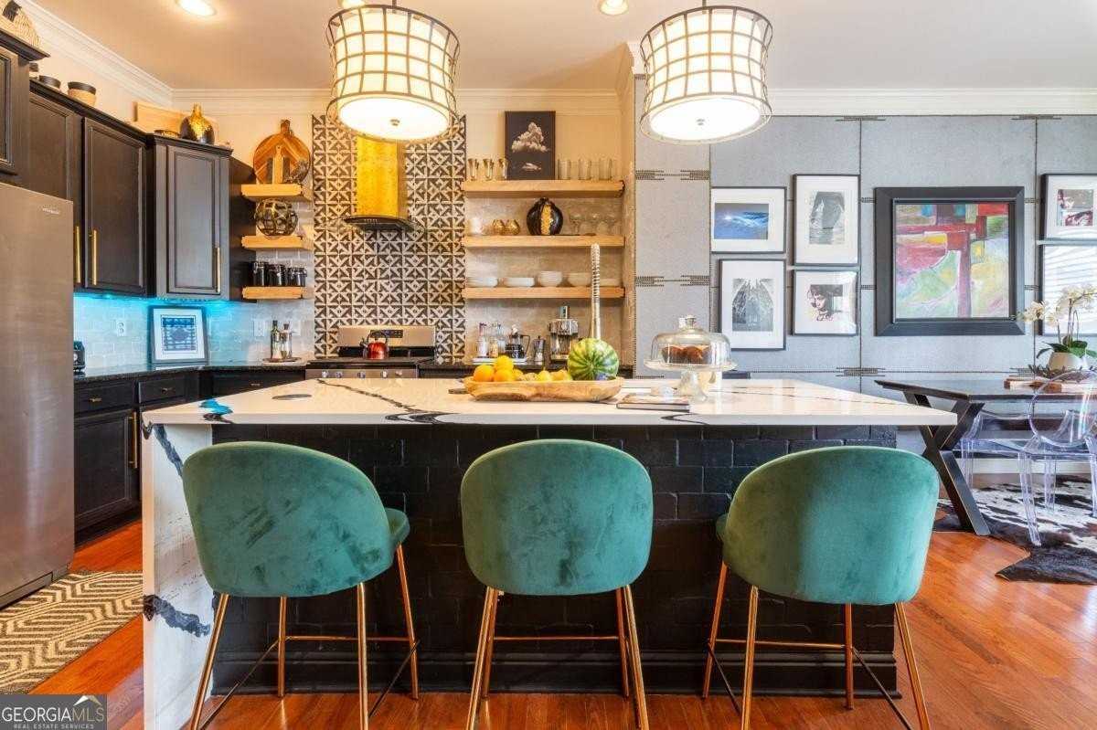 2122 Silas Way - Photo 3 of 12