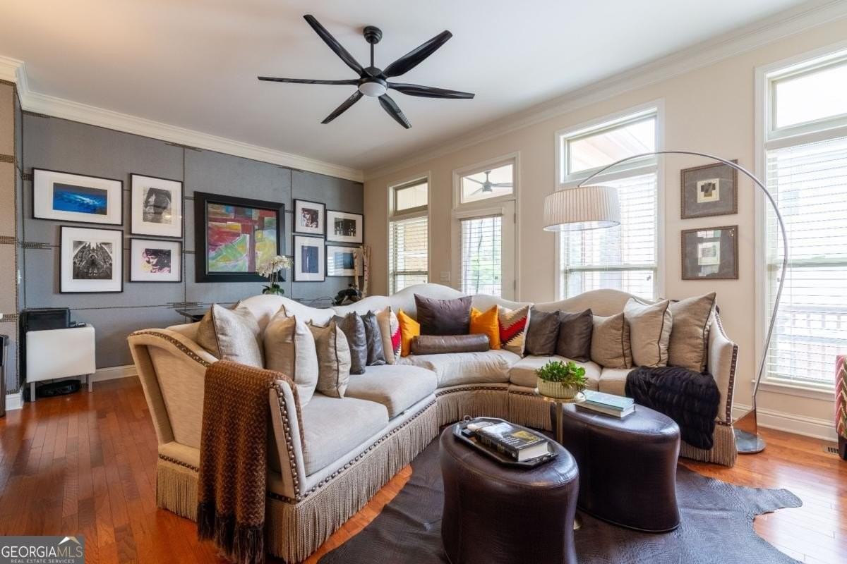 2122 Silas Way - Photo 5 of 12