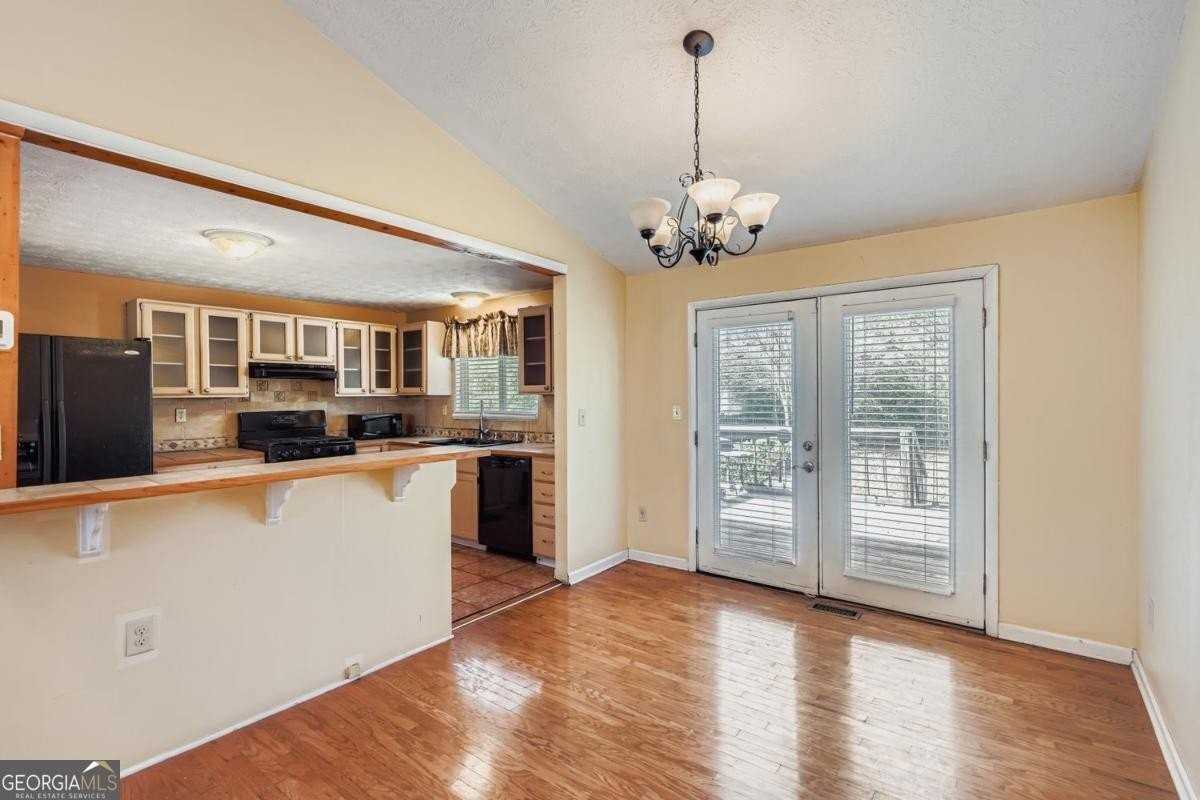 6134 Raintree Bend - Photo 7 of 17