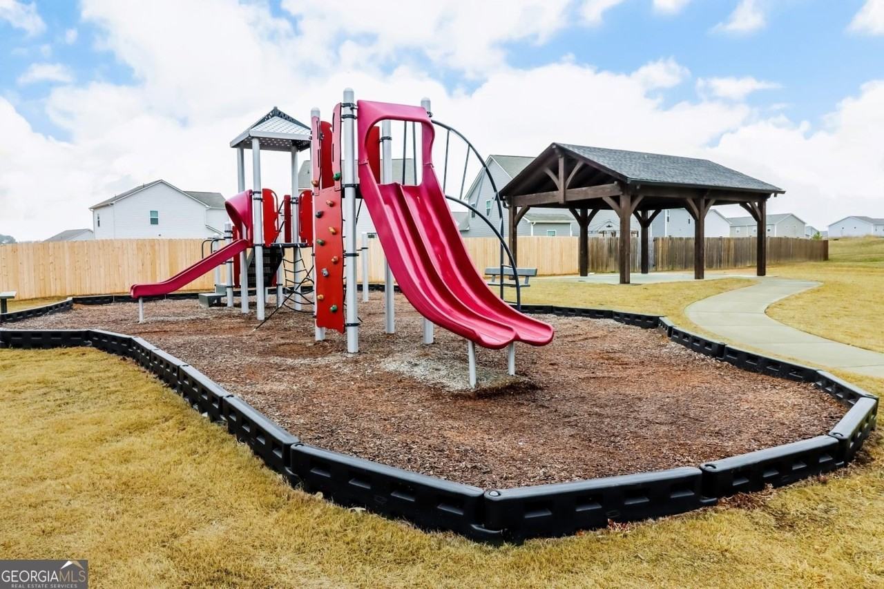 134 Innis Brook Cir - Photo 4 of 12