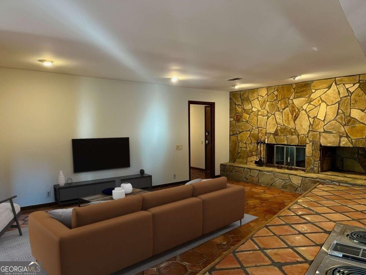 4198 Lake Rill Court - Photo 6 of 10