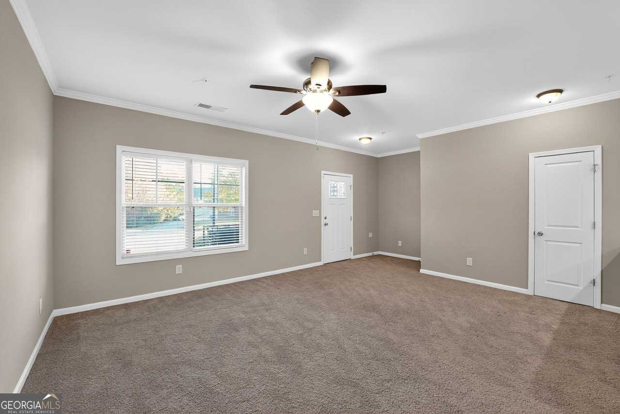 3369 Hidden Stream Ct - Photo 5 of 22