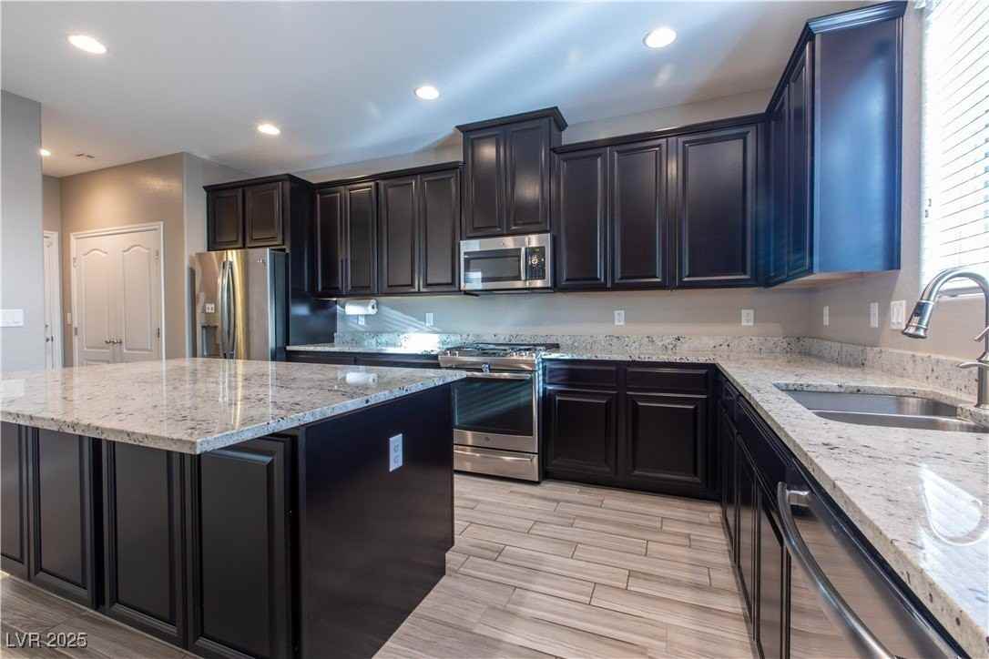 12382 Loggeta Way - Photo 5 of 23