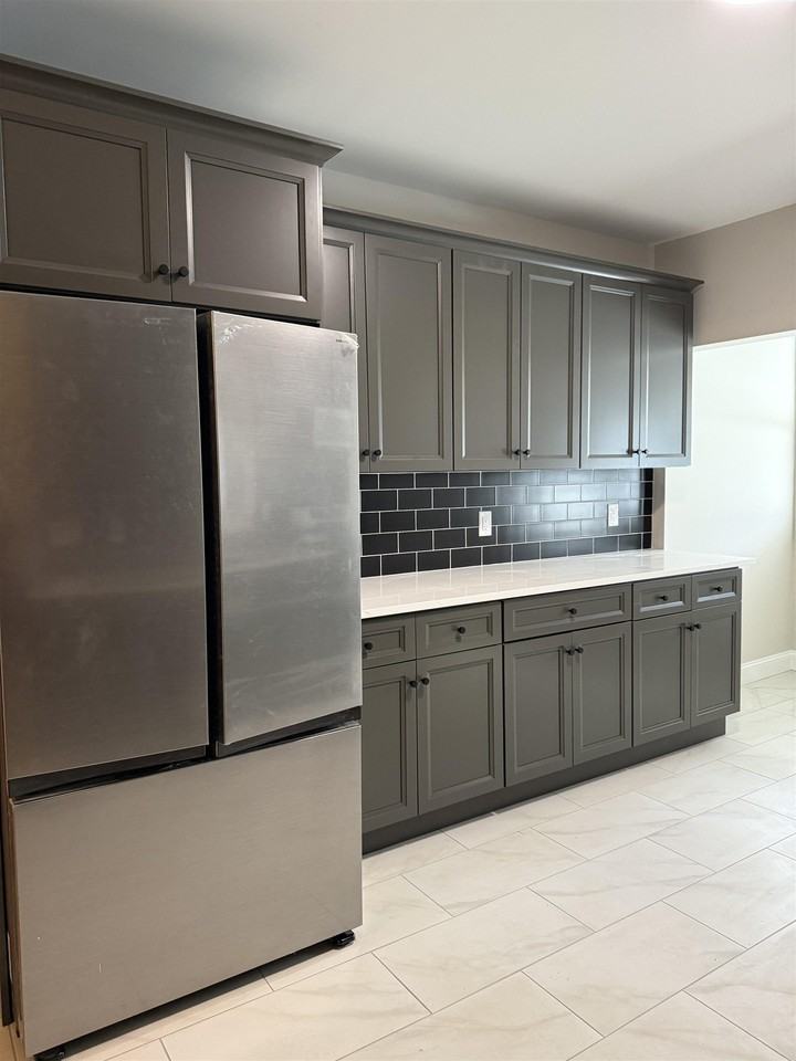 183A Lexington Ave - Photo 6 of 18