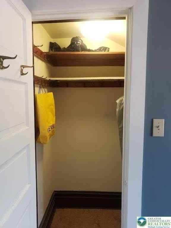 915 S Front St Unit 2 #2 - Photo 7 of 9