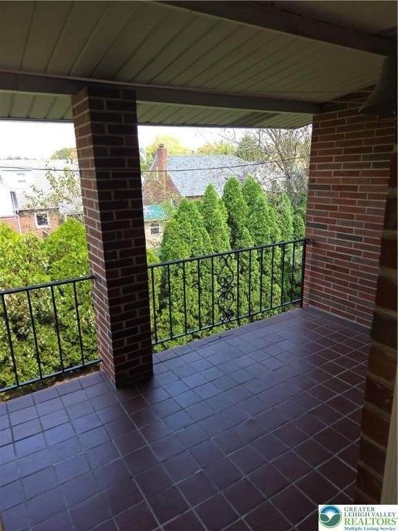 2280 Linden St Apt 2n #2N - Photo 2 of 14