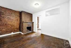 313 West 29th Street - Photo 1 of 1