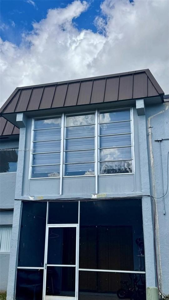 7320 Nw 85th Ct #205 - Photo 4 of 27