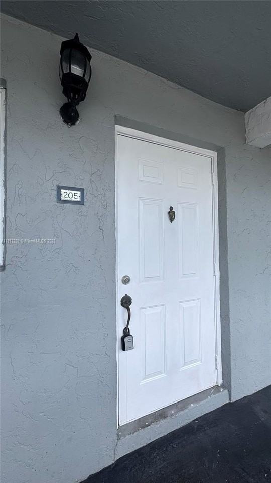 7320 Nw 85th Ct #205 - Photo 7 of 27