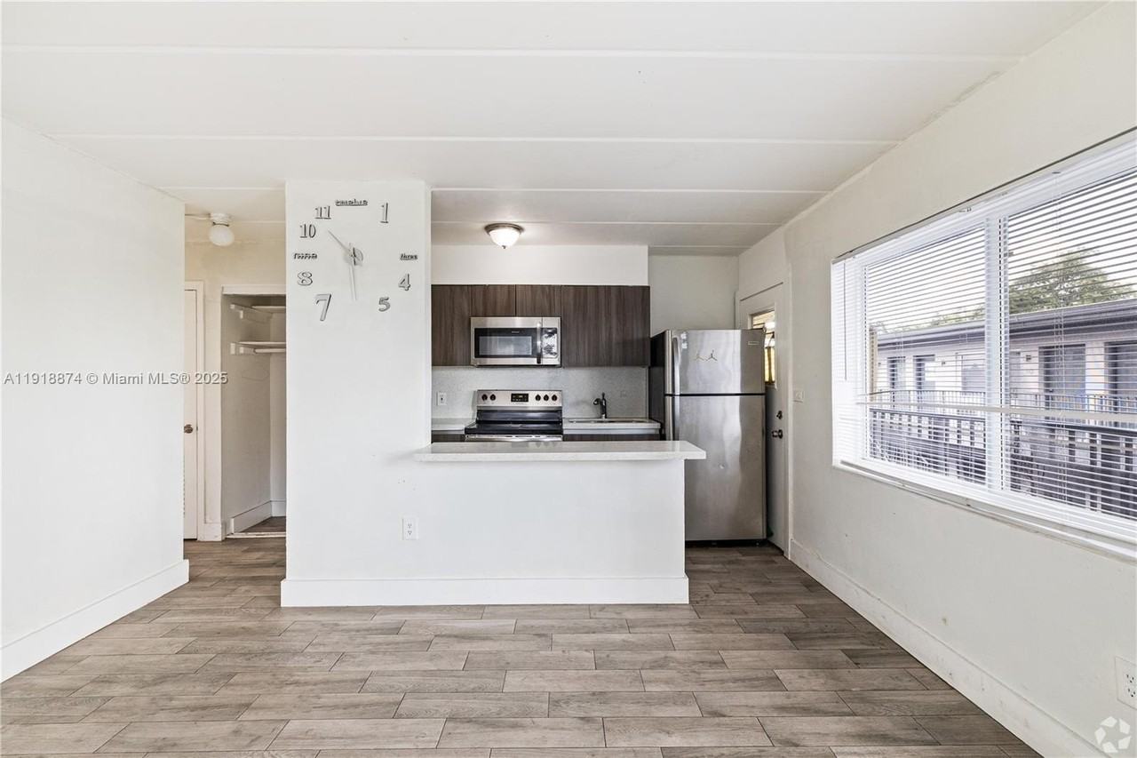 734 Northwest 80th Street #11 - Photo 6 of 18