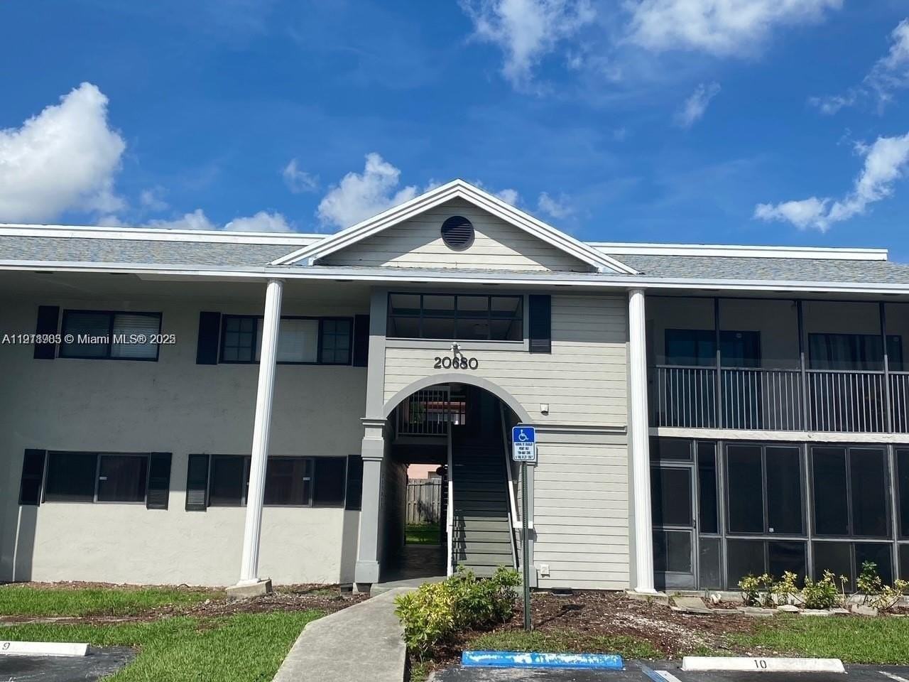 20680 Ne 4th Ct #106 - Photo 2 of 12