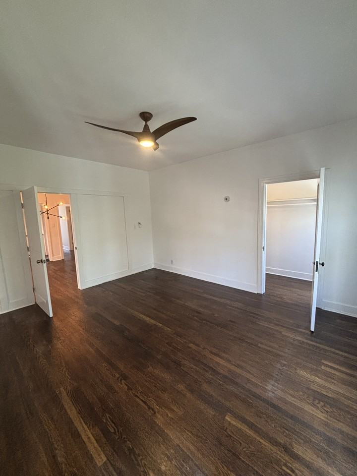 762-764 North Van Ness Avenue - Photo 2 of 20