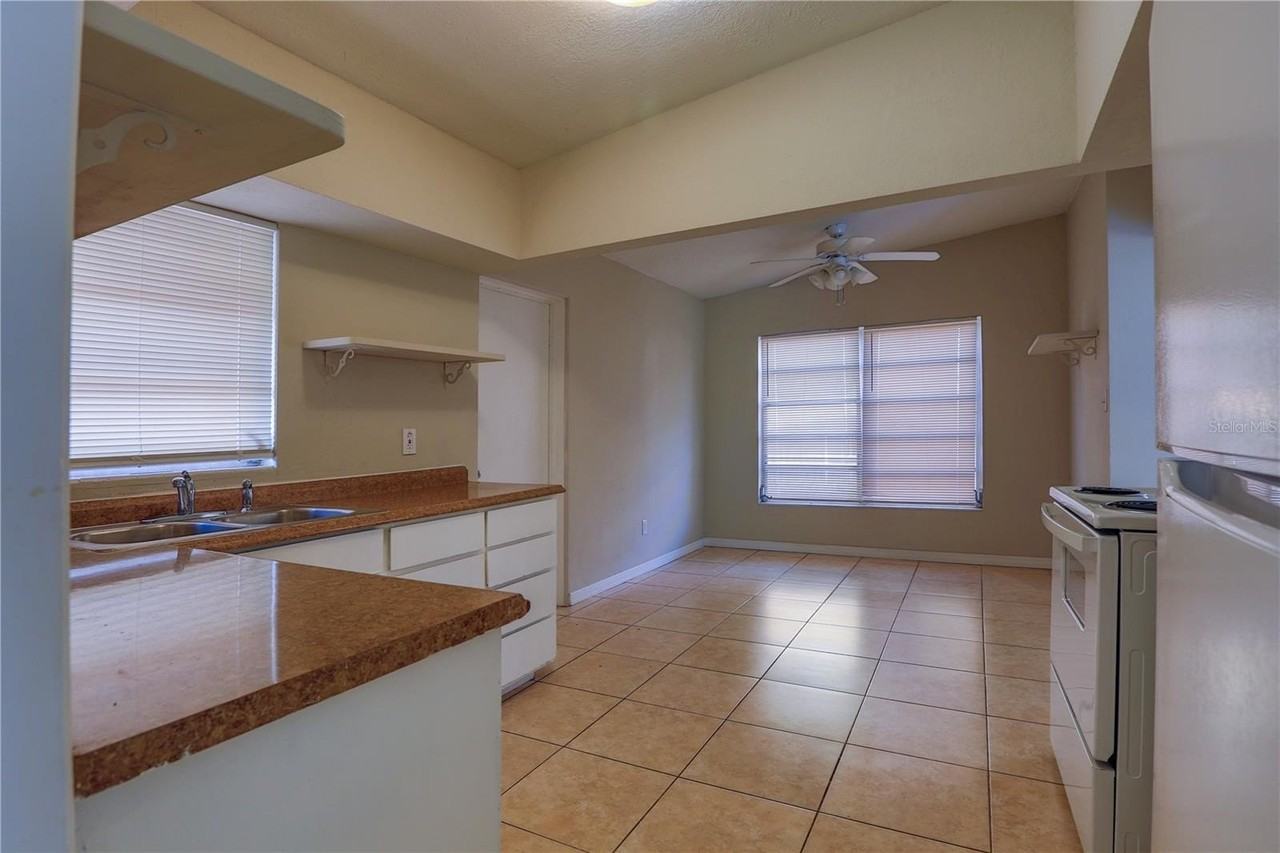 6203 Forest Grove Blvd - Photo 3 of 18