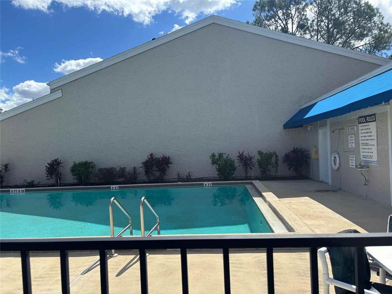 5395 Vineland Rd #S - Photo 5 of 17