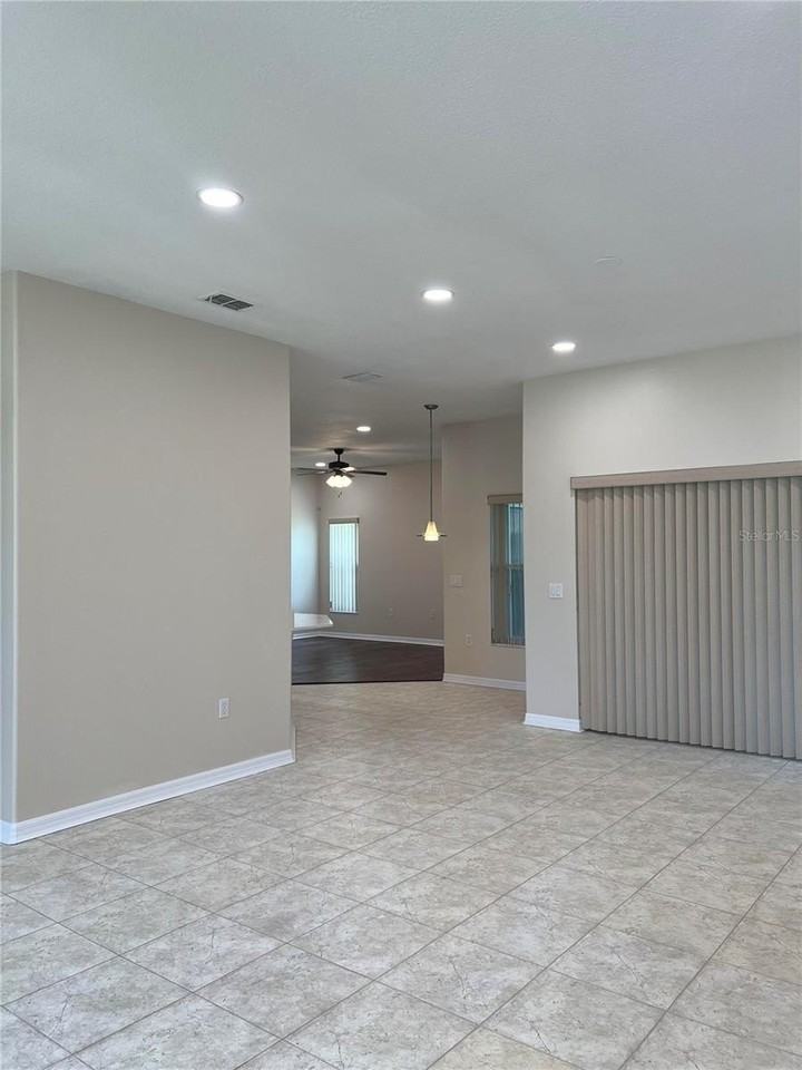 3556 Fieldstone Ct - Photo 5 of 47