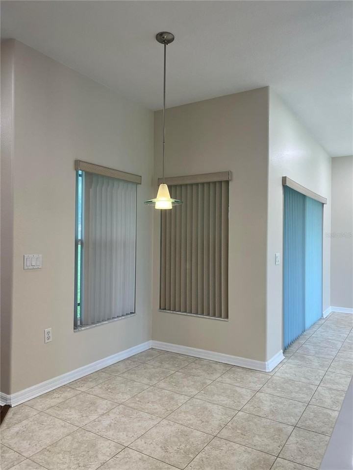 3556 Fieldstone Ct - Photo 6 of 47