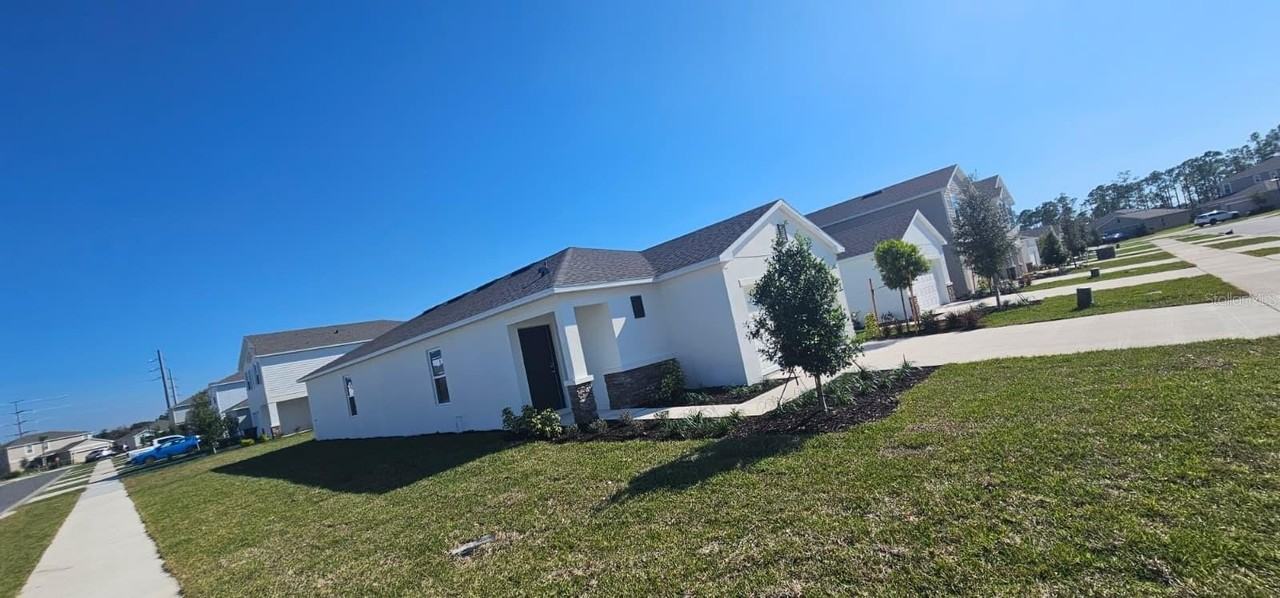 677 Teviot Rd - Photo 3 of 37