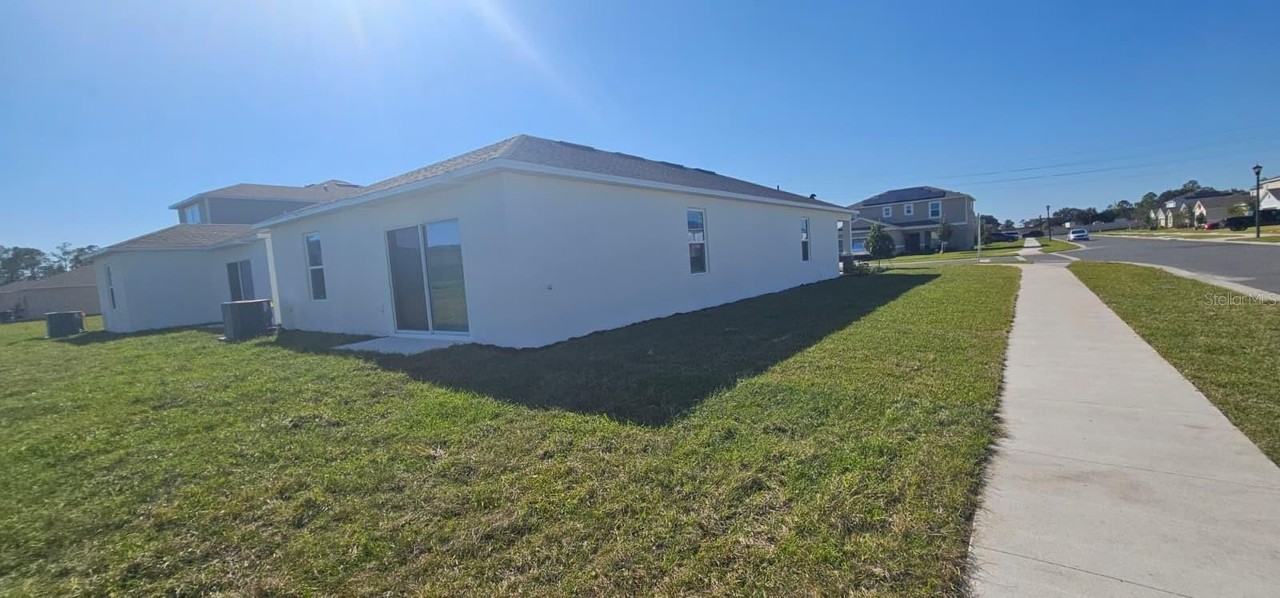 677 Teviot Rd - Photo 6 of 37