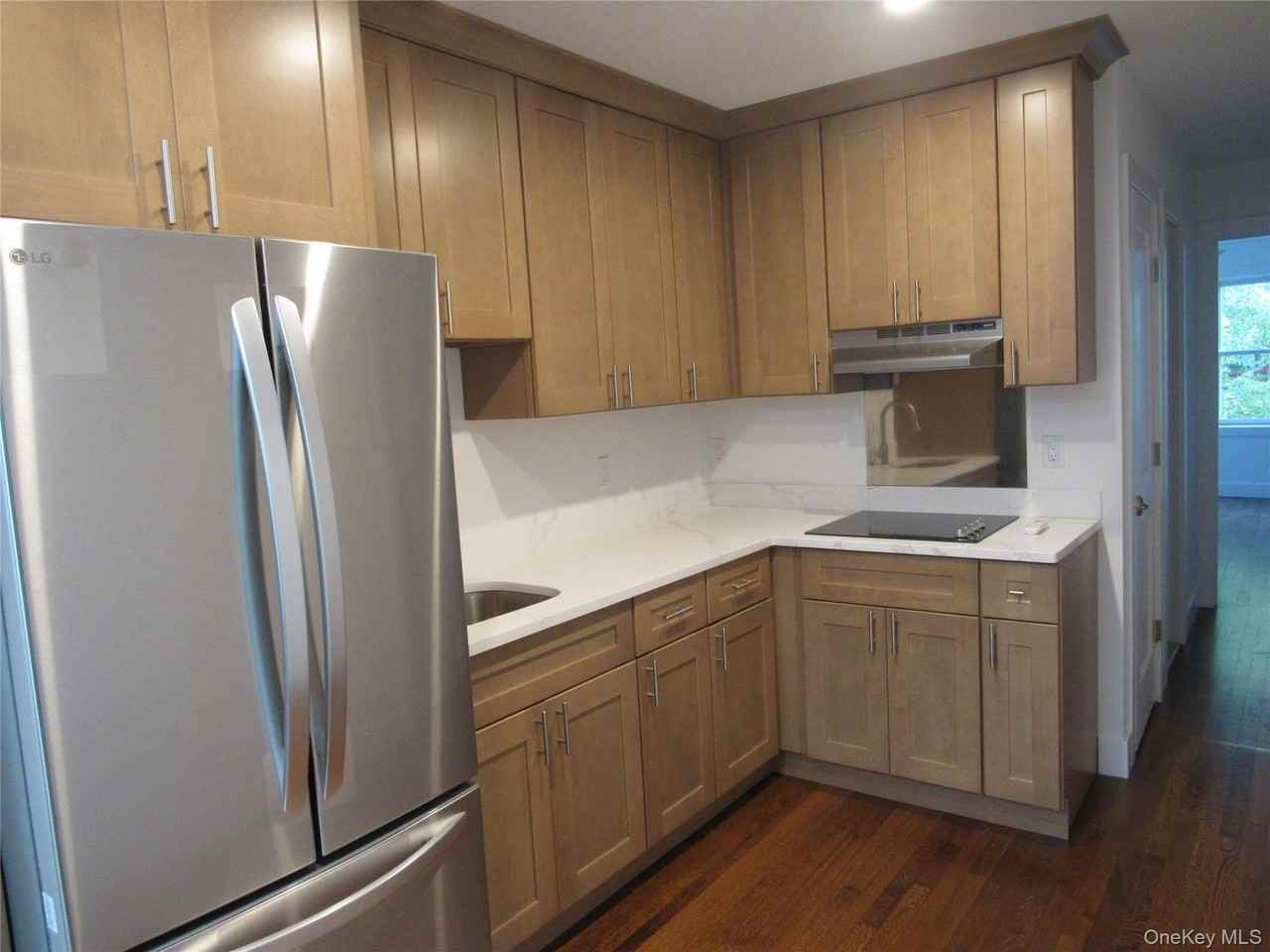 131 Roanoke Ave Unit A #A - Photo 3 of 13