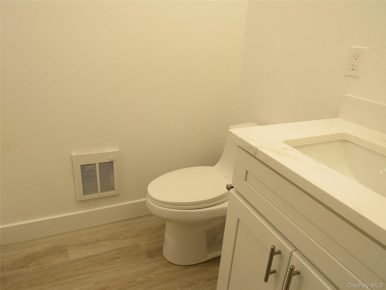 131 Roanoke Ave Unit A #A - Photo 6 of 13