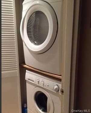 603 Town House Village - Photo 4 of 10