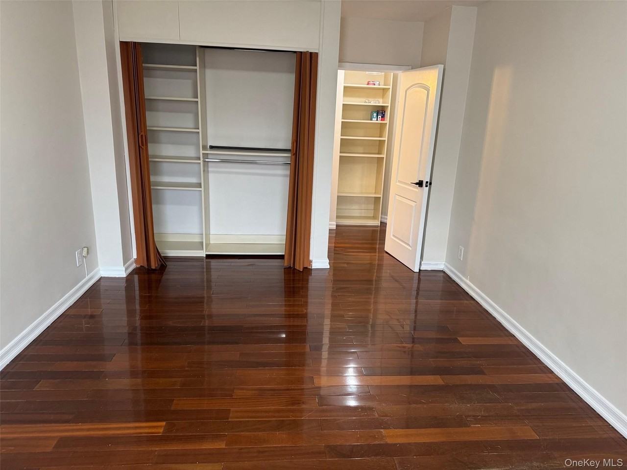 6145 98th St Apt 10l #10L - Photo 7 of 17