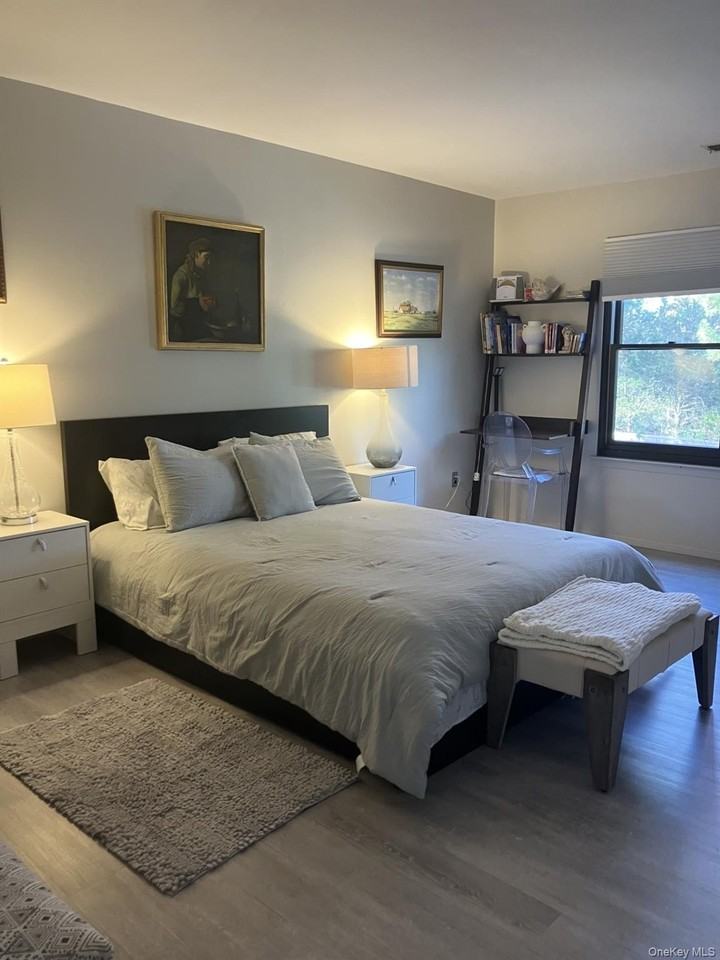 50 Hubbard Ln Unit 14 #14 - Photo 6 of 7