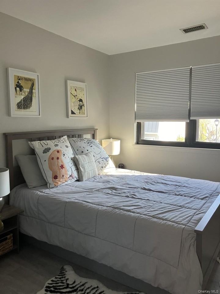 50 Hubbard Ln Unit 14 #14 - Photo 7 of 7