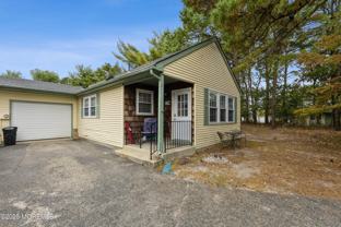 6 Pembroke Lane #C - Photo 1 of 1