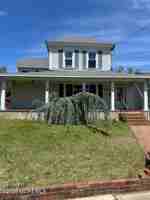 featured image of 421 West Lincoln Avenue