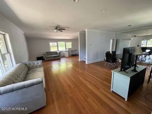 421 W Lincoln Ave - Photo 3 of 28