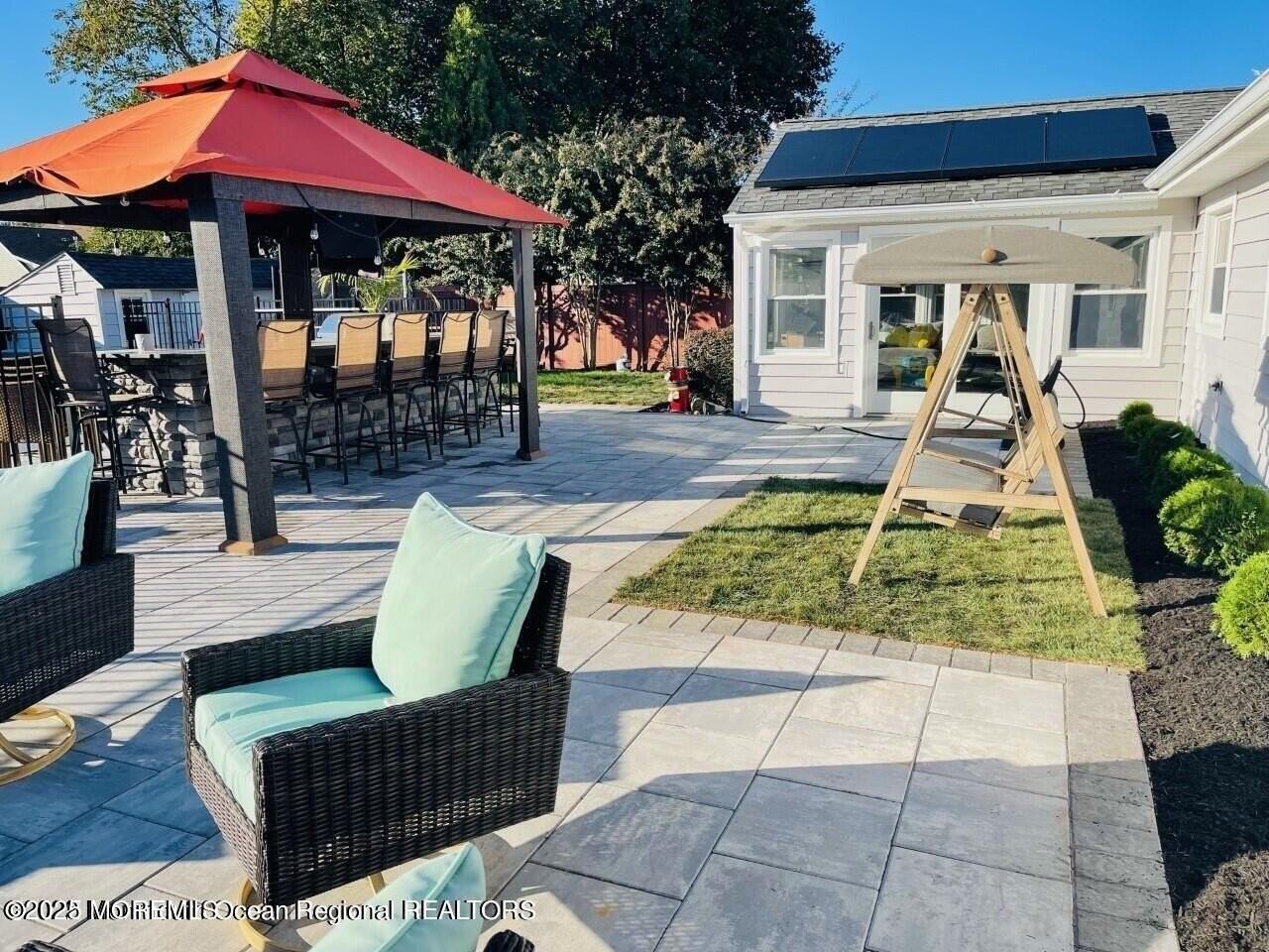 47 Poplar Avenue - Photo 5 of 21