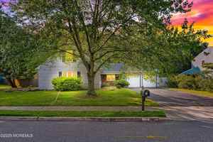 featured image of 61 Berkshire Drive