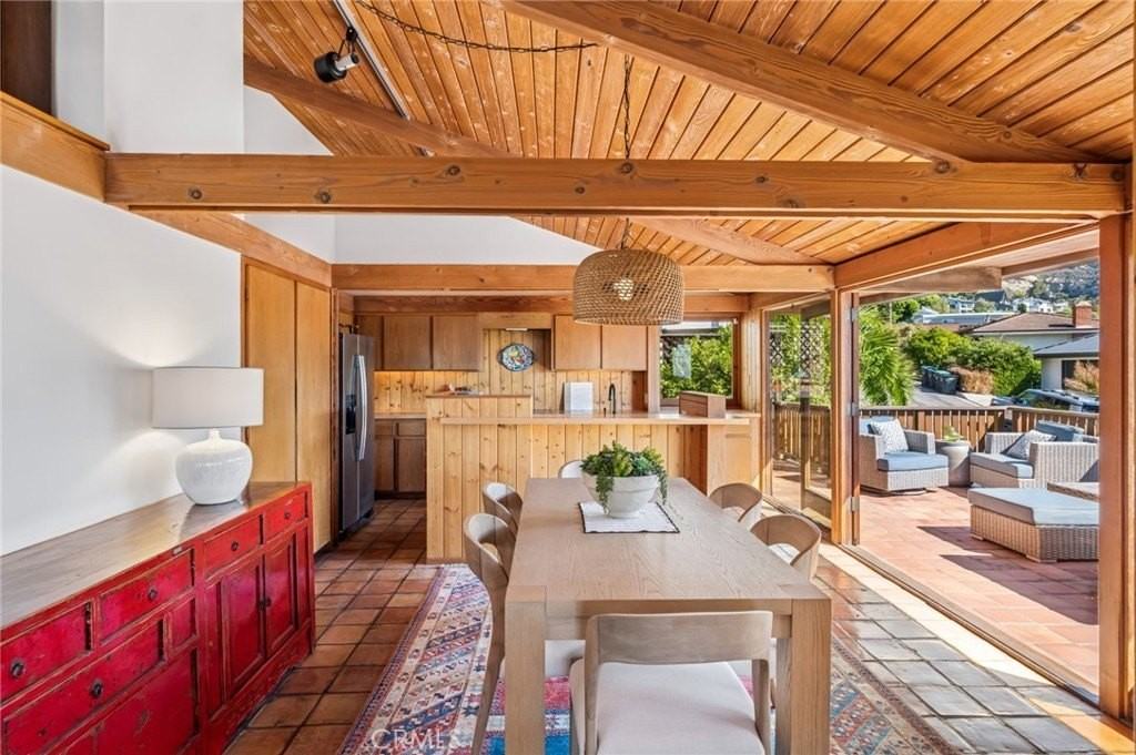 1346 Cerritos Dr - Photo 4 of 14