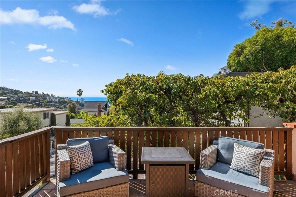 1346 Cerritos Dr - Photo 7 of 14