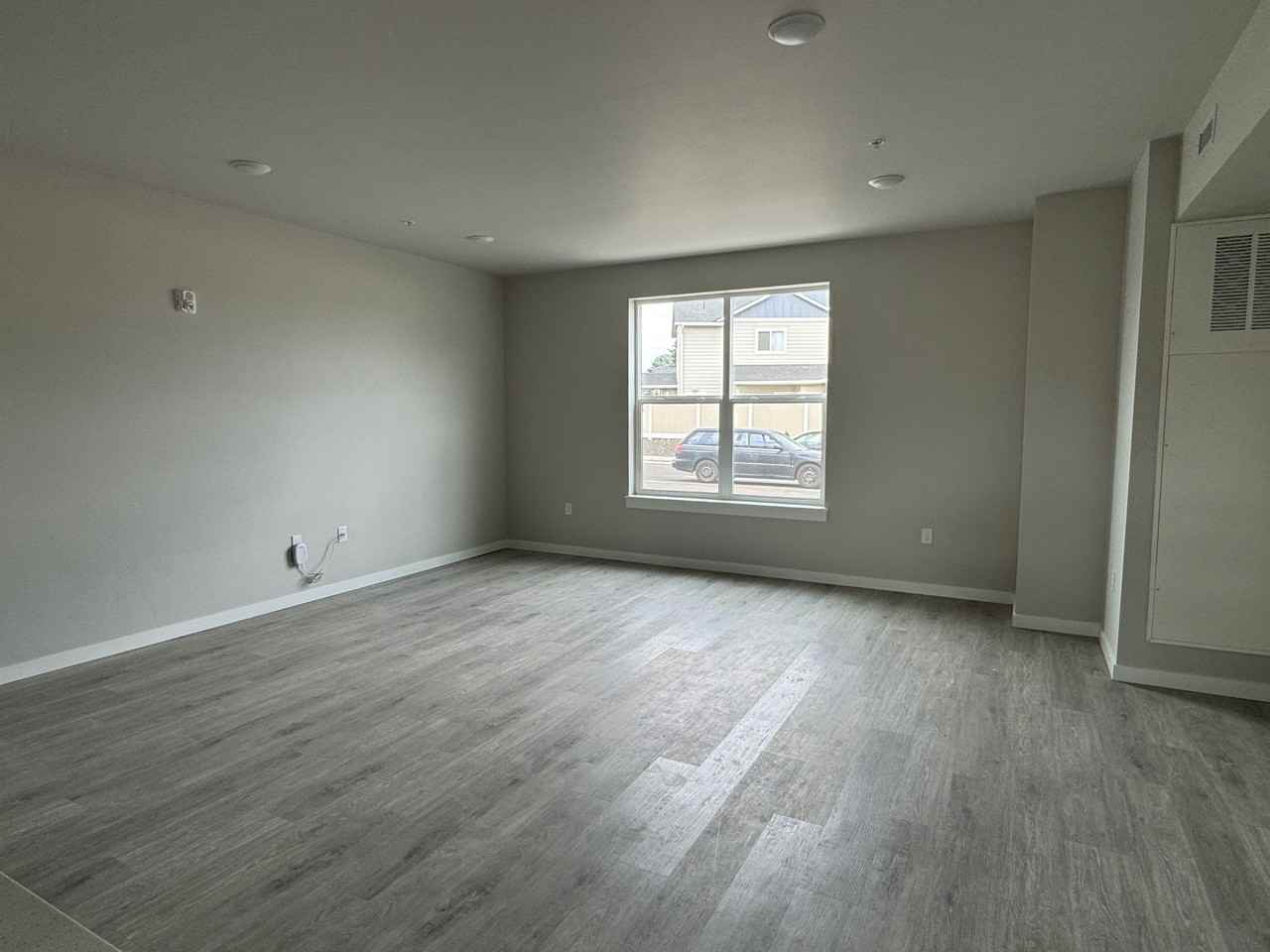 528 North 44th Street - Photo 7 of 17