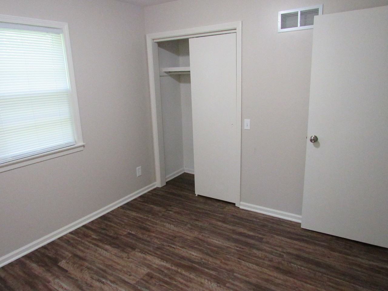 8808 Orchard St. Unit A - Photo 6 of 9