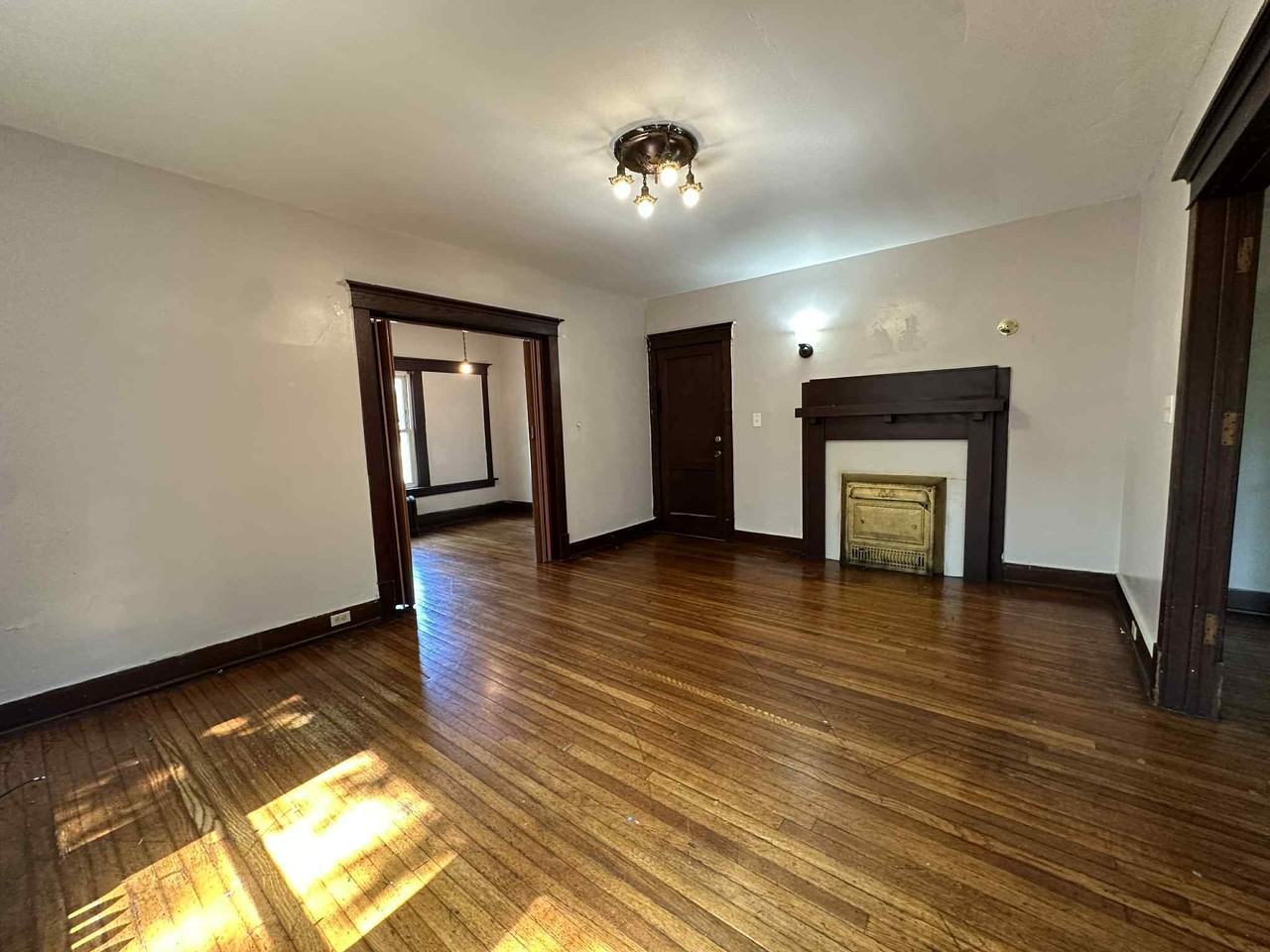 296 Main Street - Photo 3 of 20