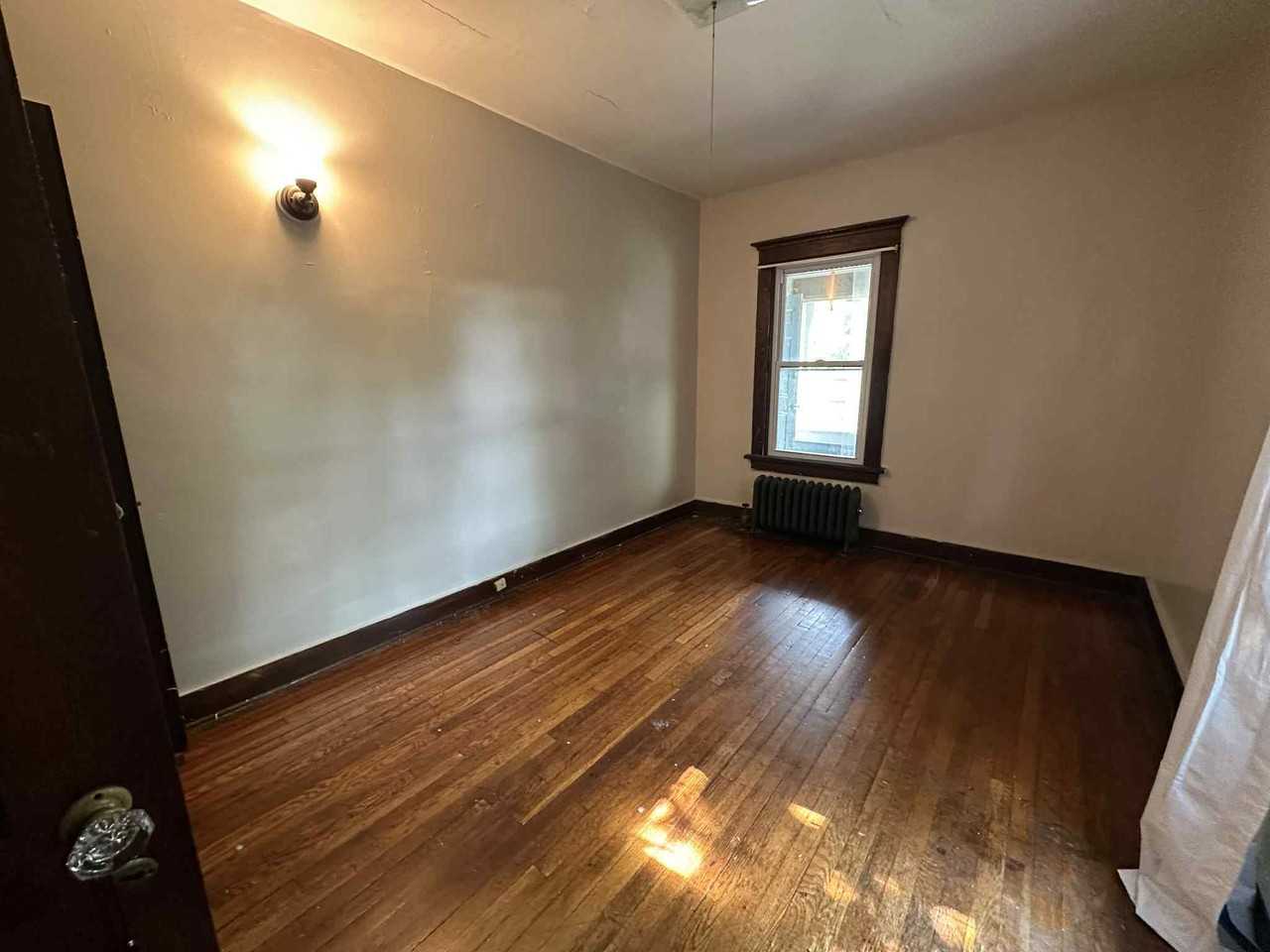 296 Main Street - Photo 6 of 20