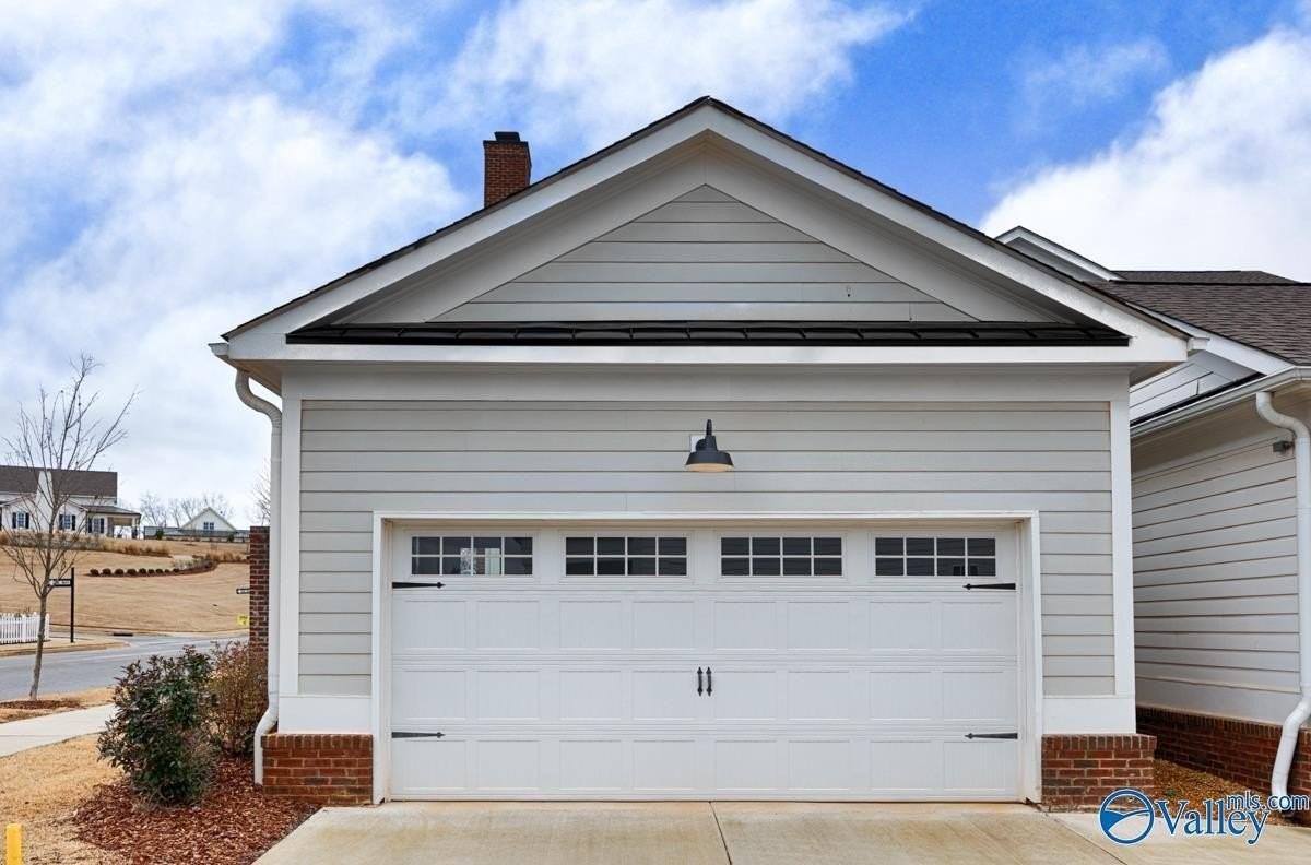 119 Bienville St - Photo 3 of 43