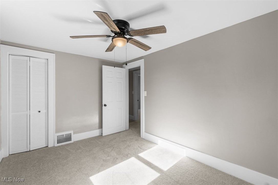 1922 12th St - Photo 5 of 39