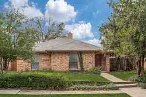 featured image of 2118 Falcon Ridge Drive