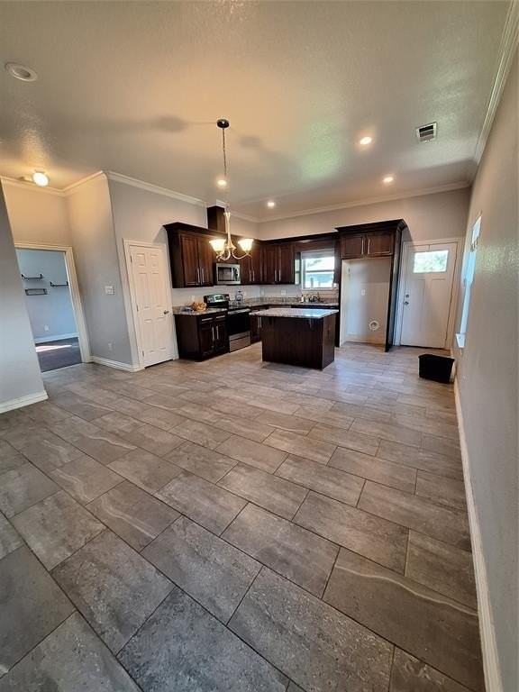 4107 Canada Drive - Photo 3 of 11