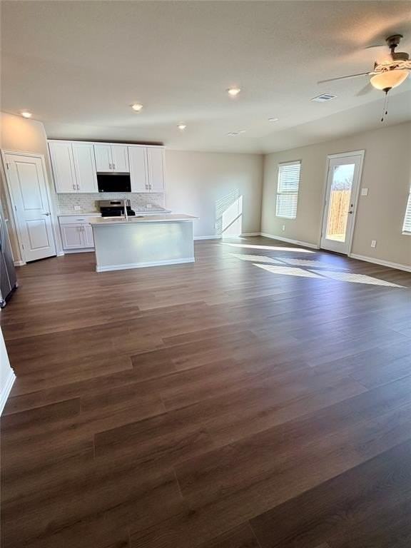 2210 Gustavus Dr - Photo 4 of 13