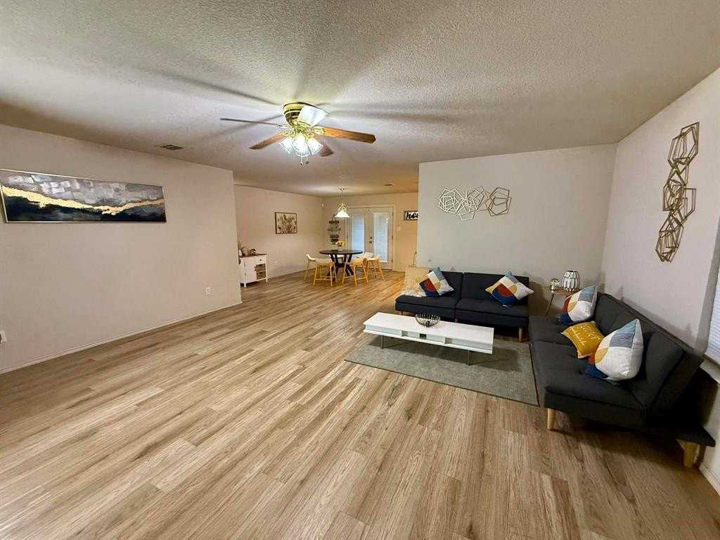 2817 Maegen Cir - Photo 5 of 10