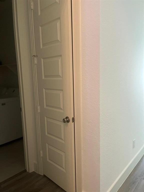 3083 Aqueduct Ave - Photo 5 of 29