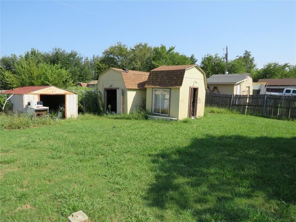 109 King Rd - Photo 4 of 40